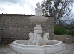 amar-manufatti in cemento-fontana dalila