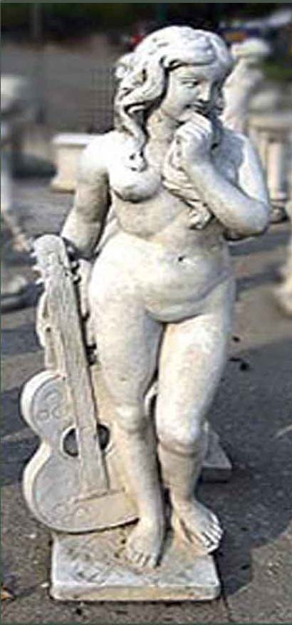 amar-manufatti in cemento-statua venere con chitarra